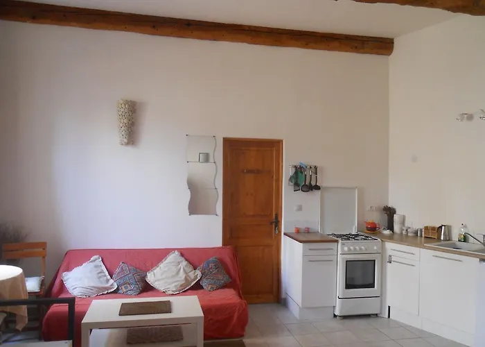 Chez Shona Lagrasse