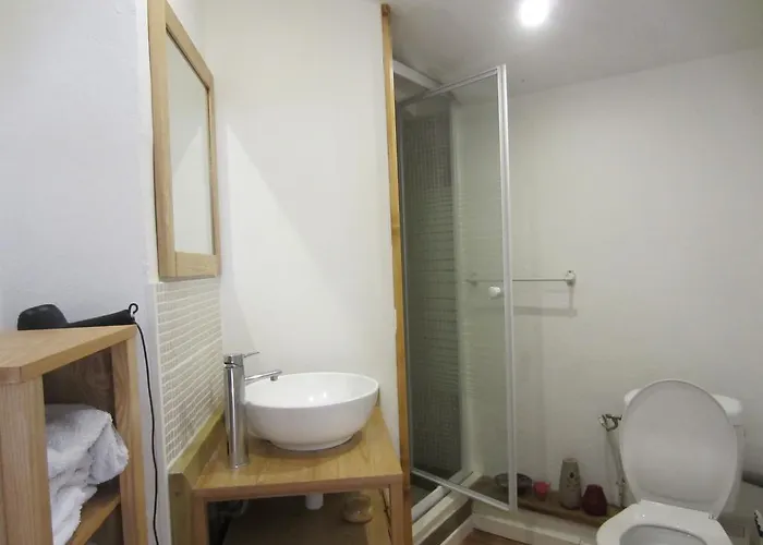 Chez Shona Guest house 3*